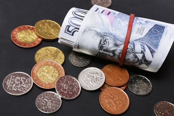 Je lepší byt pronajímat sám nebo oslovit firmu, který to udělá za mne? Známe odpověď! 