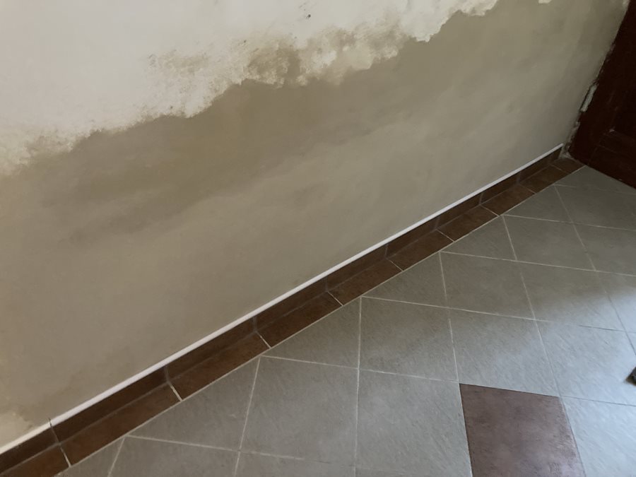 Jak realizovat chemickou injektáž zdiva? Stop vzlínající vlhkosti jednou provždy