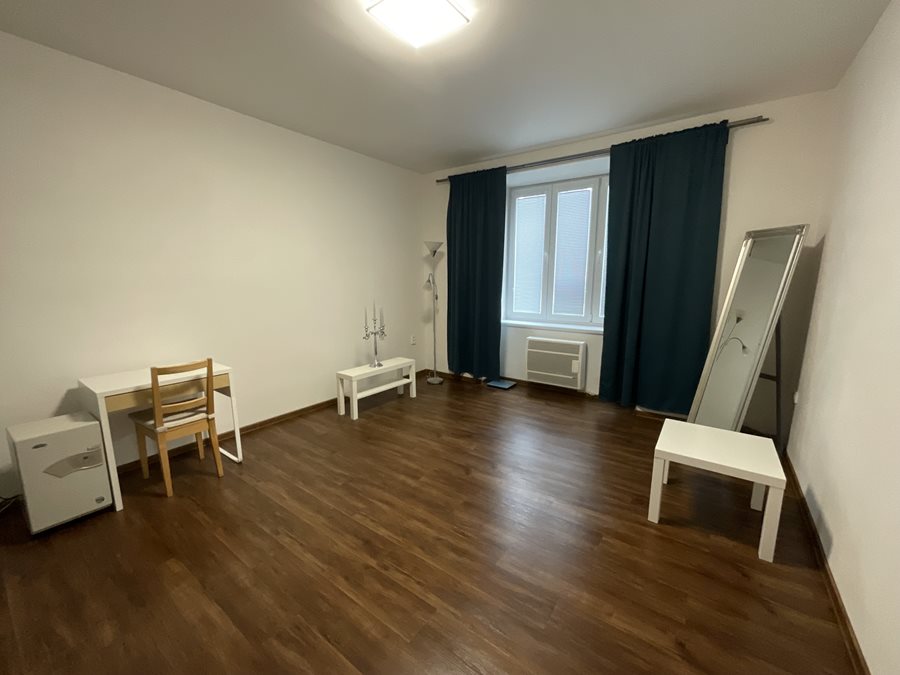 Zařízený, nebo nezařízený? To je oč tu běží. Bezplatný průvodce pronájmem bytu