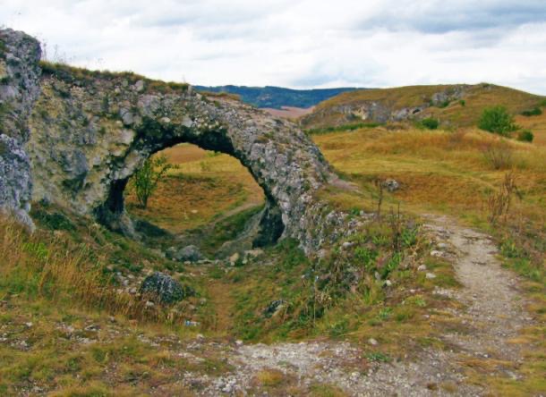 Malhostovická Pecka: Jihomoravský kousek krasu, který musíte vidět